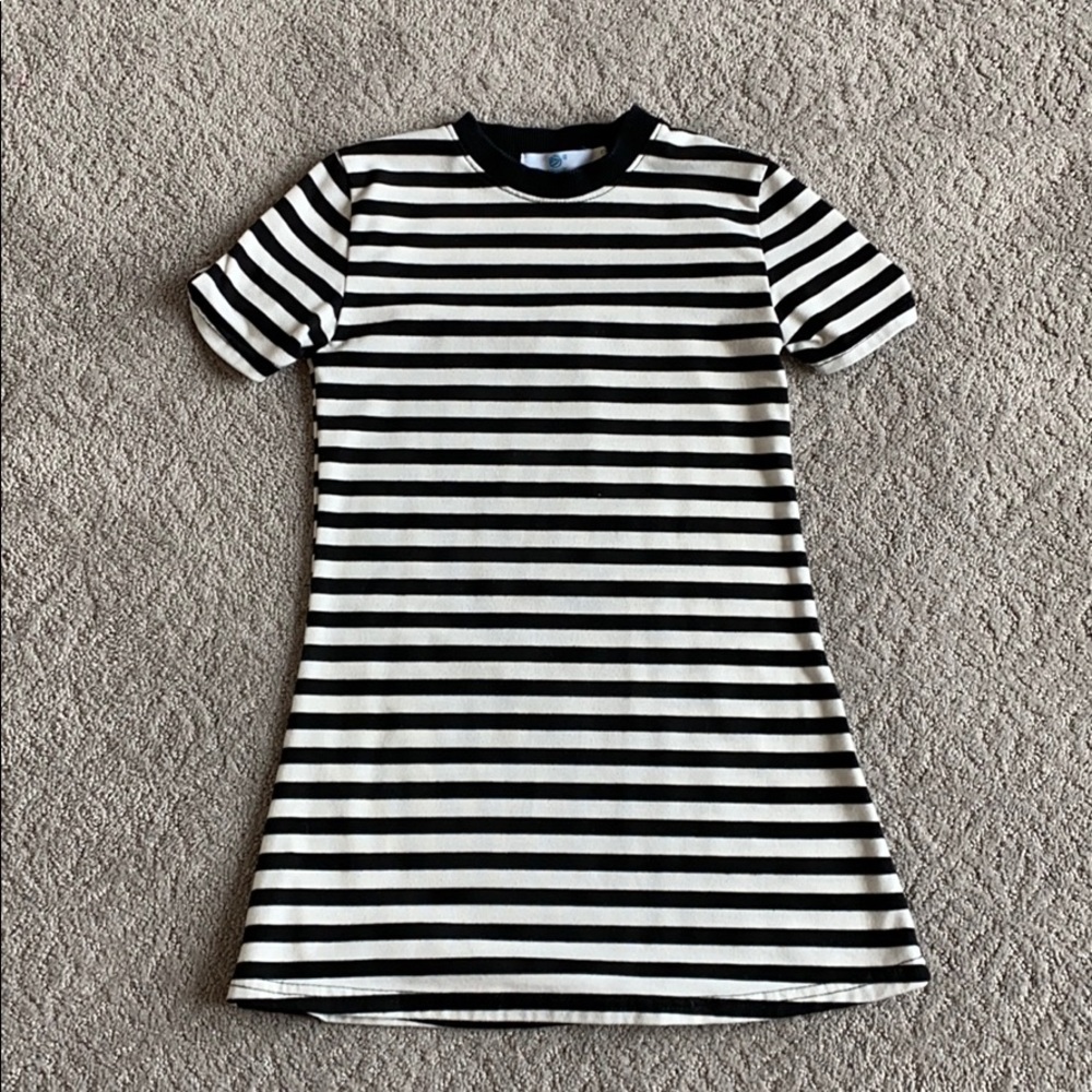 Girls stripes dress size 4/5
